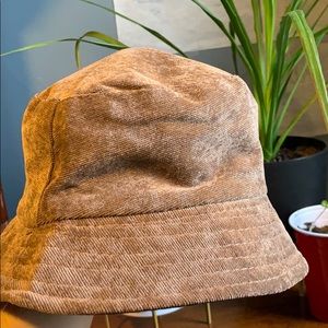 Suede Bucket hat